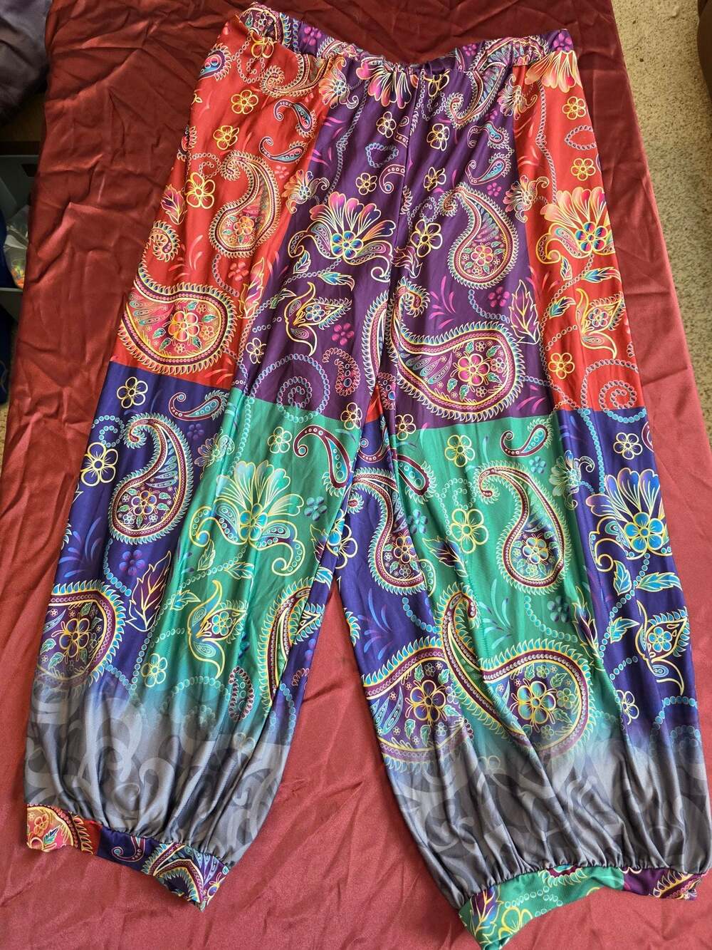 Simply Asters  Plus Size 4X Multi-Color Paisley Print Harem Jogger Pants